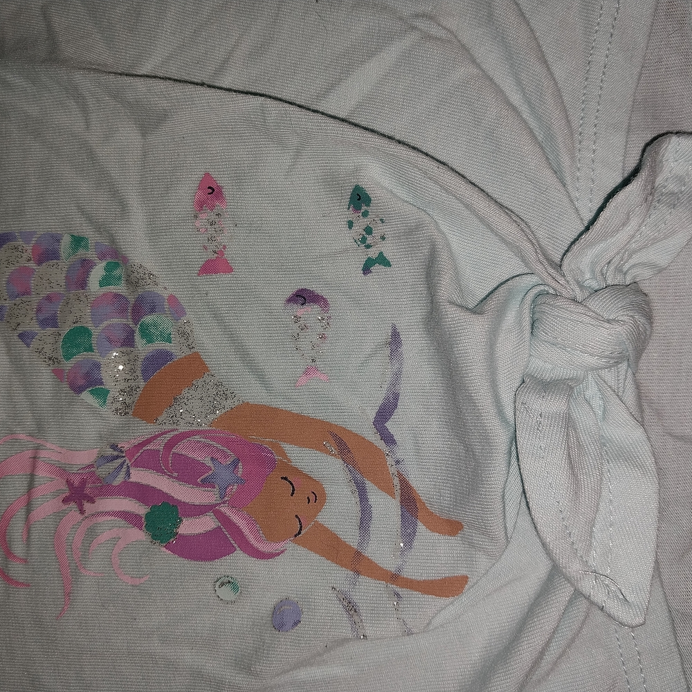 Mermaid Fish Tank Decoration - Multicolor - Picture 3 of 8